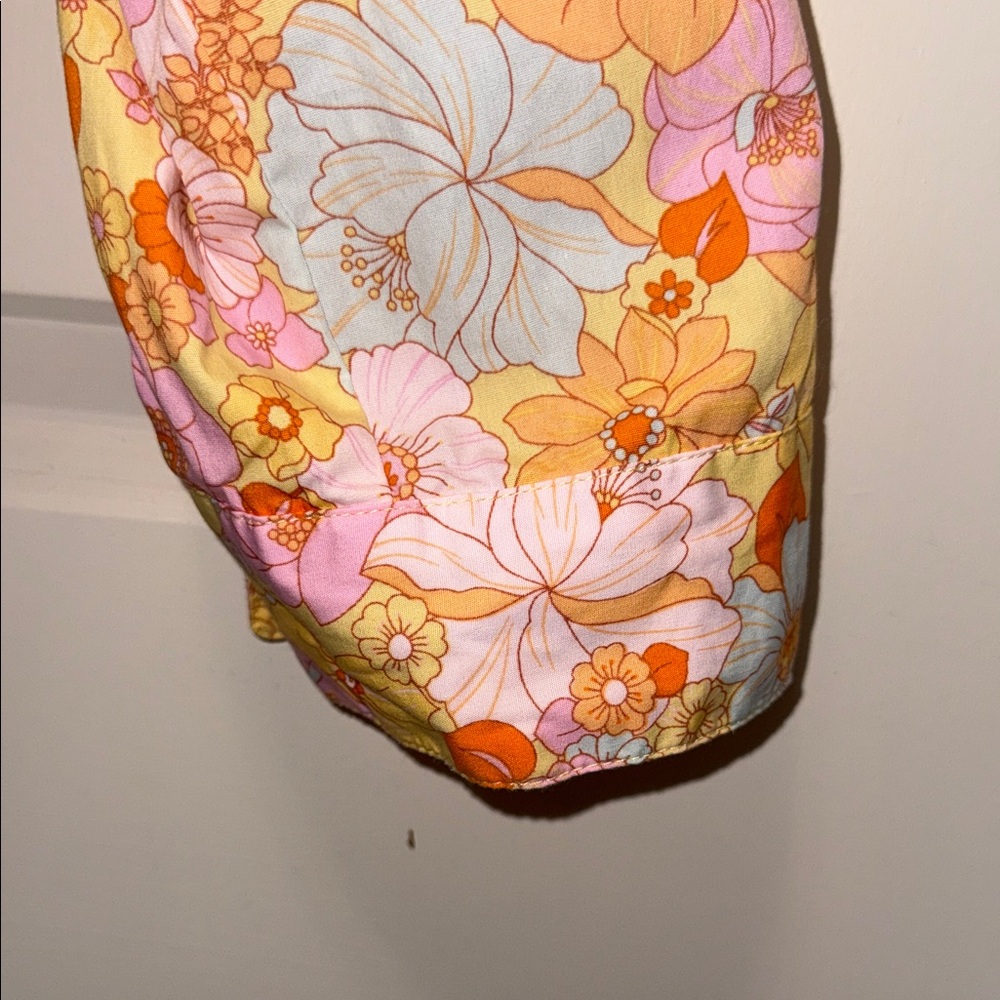 Karlie Multicolor Floral Top - Picture 7 of 11